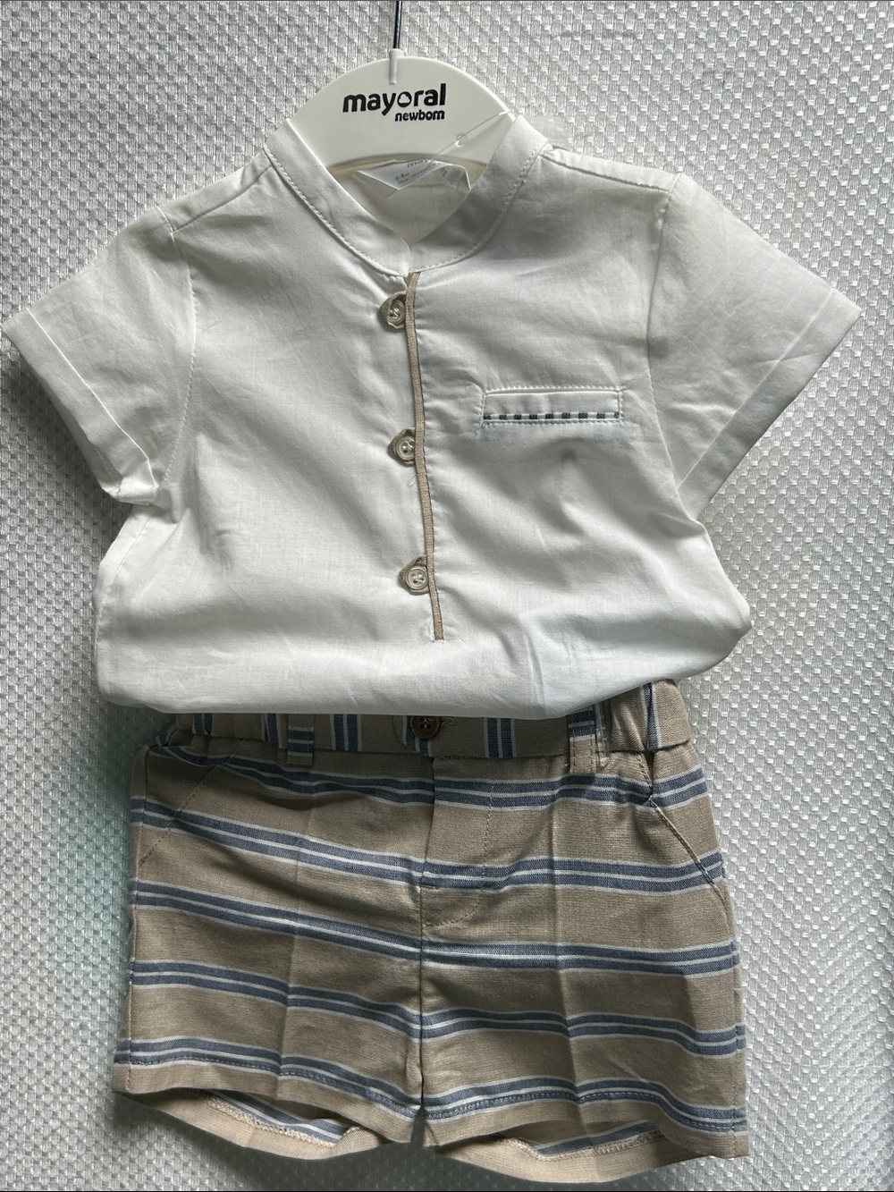 Mayoral 2 pc Set w/ White Short-Sleeve Henley Top with Contrast Trim & short NWT